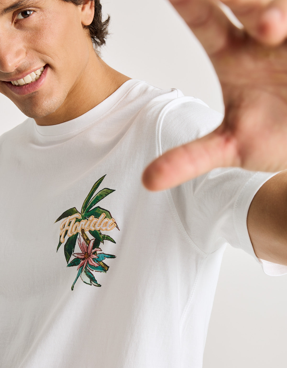 White Short-Sleeved T-Shirt - Villagator