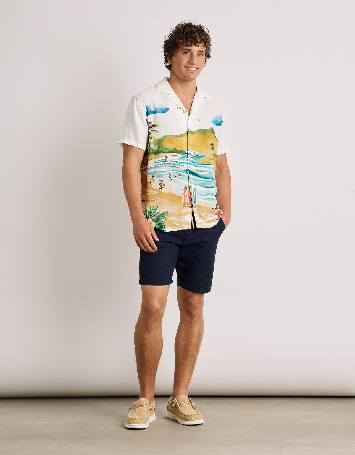 White Short-Sleeved Shirt - Landscape