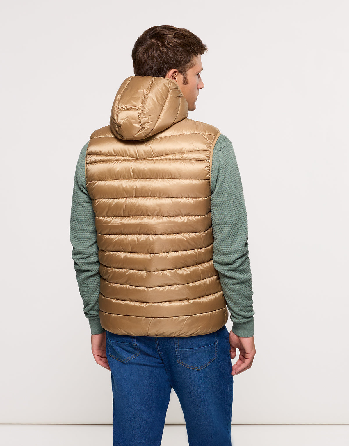 Chaleco Dorado con Capucha - Gisborne 5