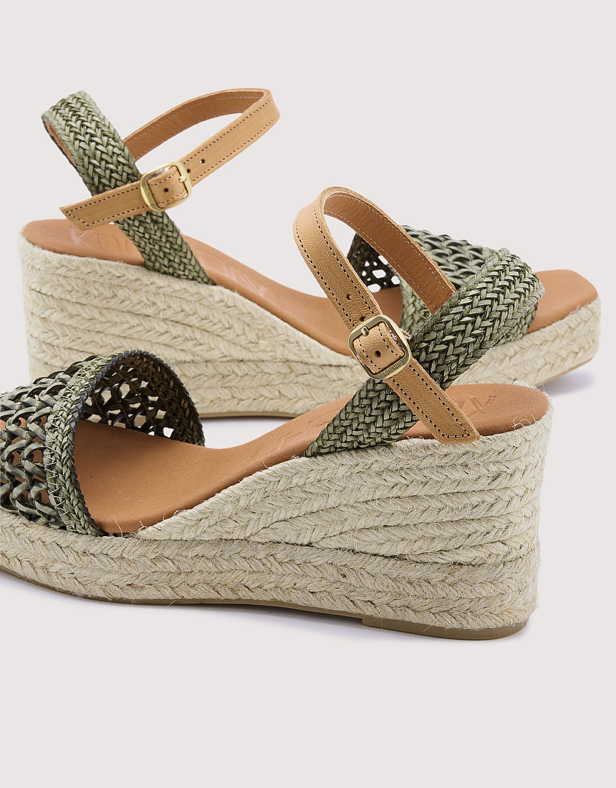 Cuña Verde Oliva - Hesna 2