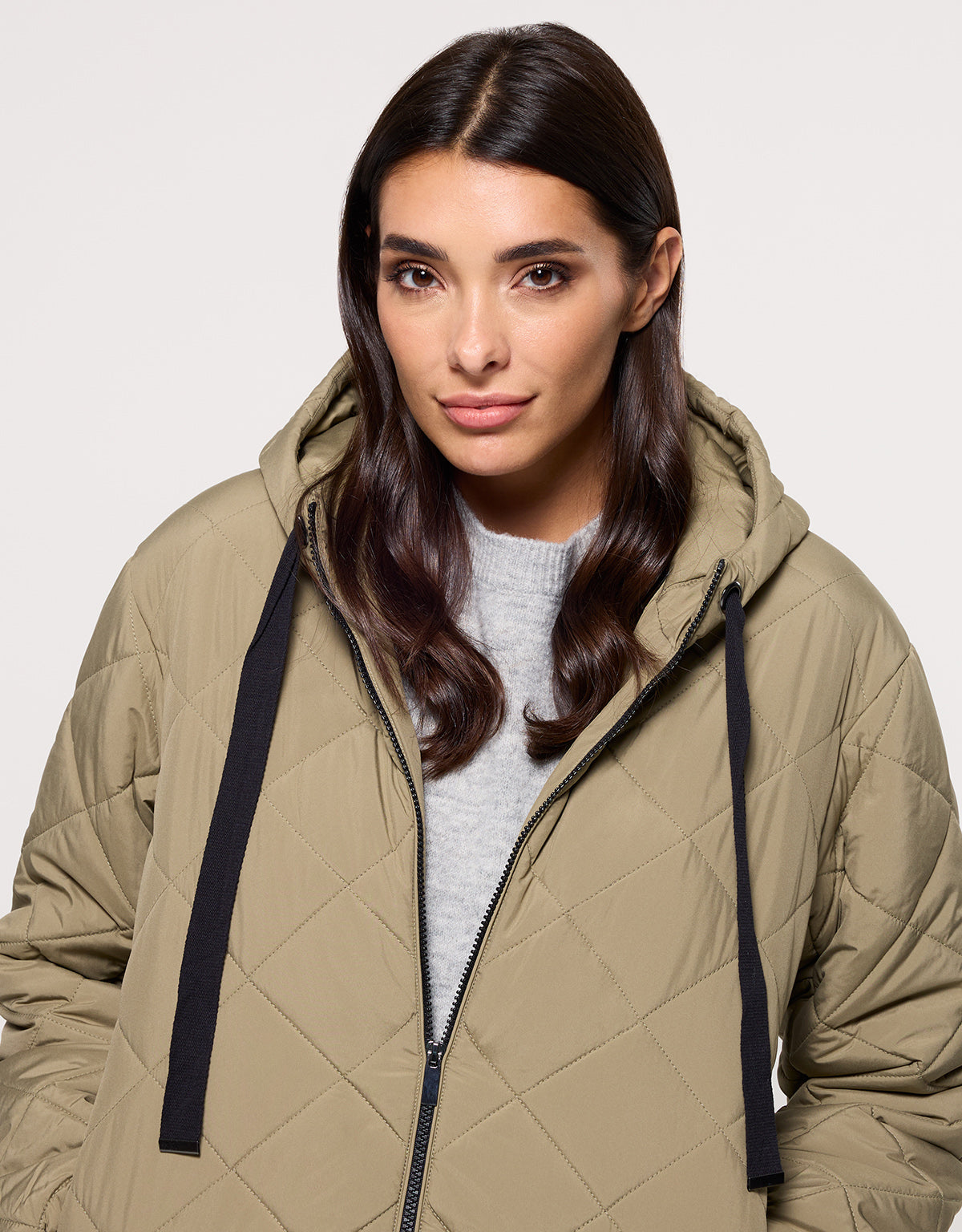 Chaqueta con Capucha Caqui - Dumosa 2