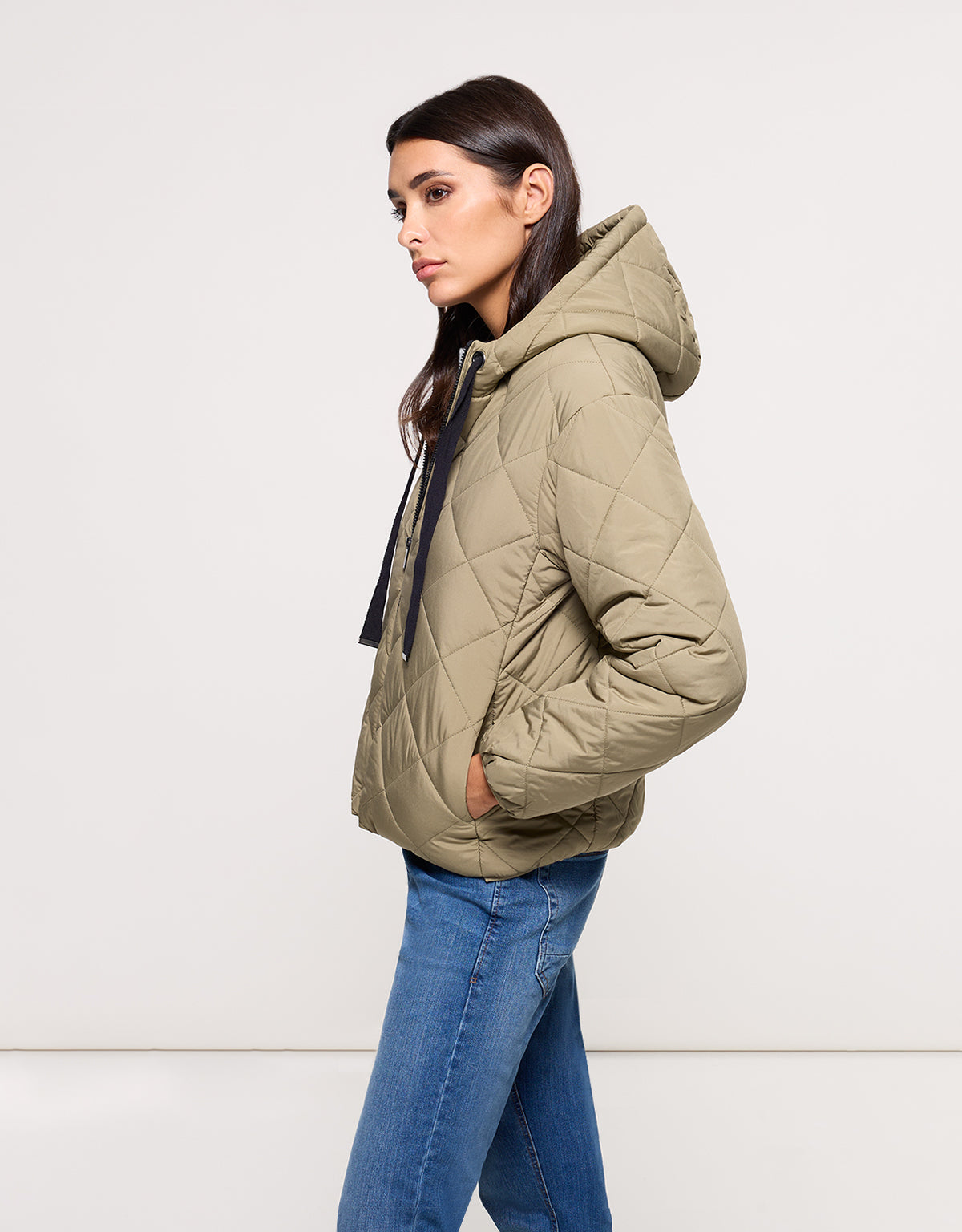 Chaqueta con Capucha Caqui - Dumosa 3