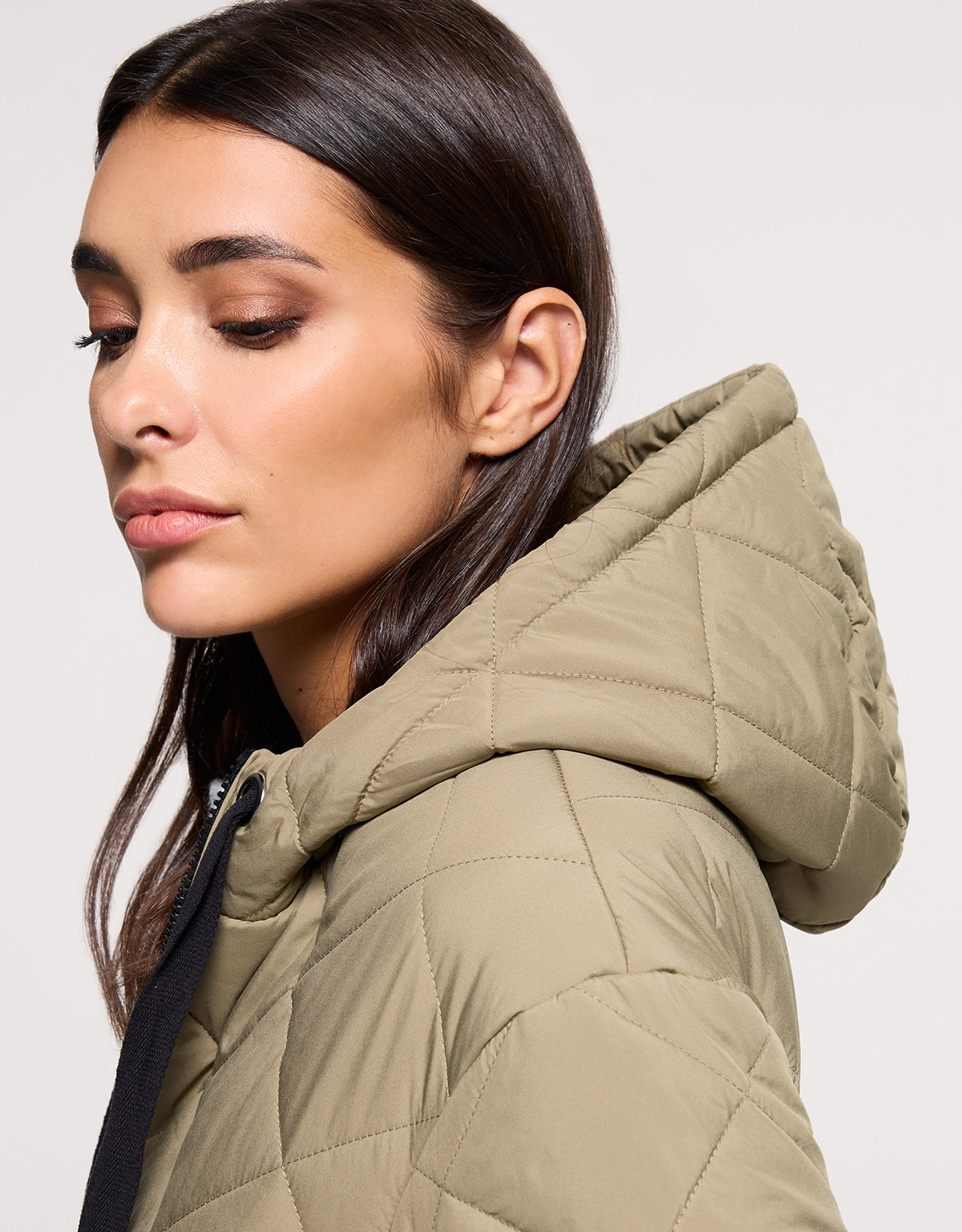 Chaqueta con Capucha Caqui - Dumosa 5