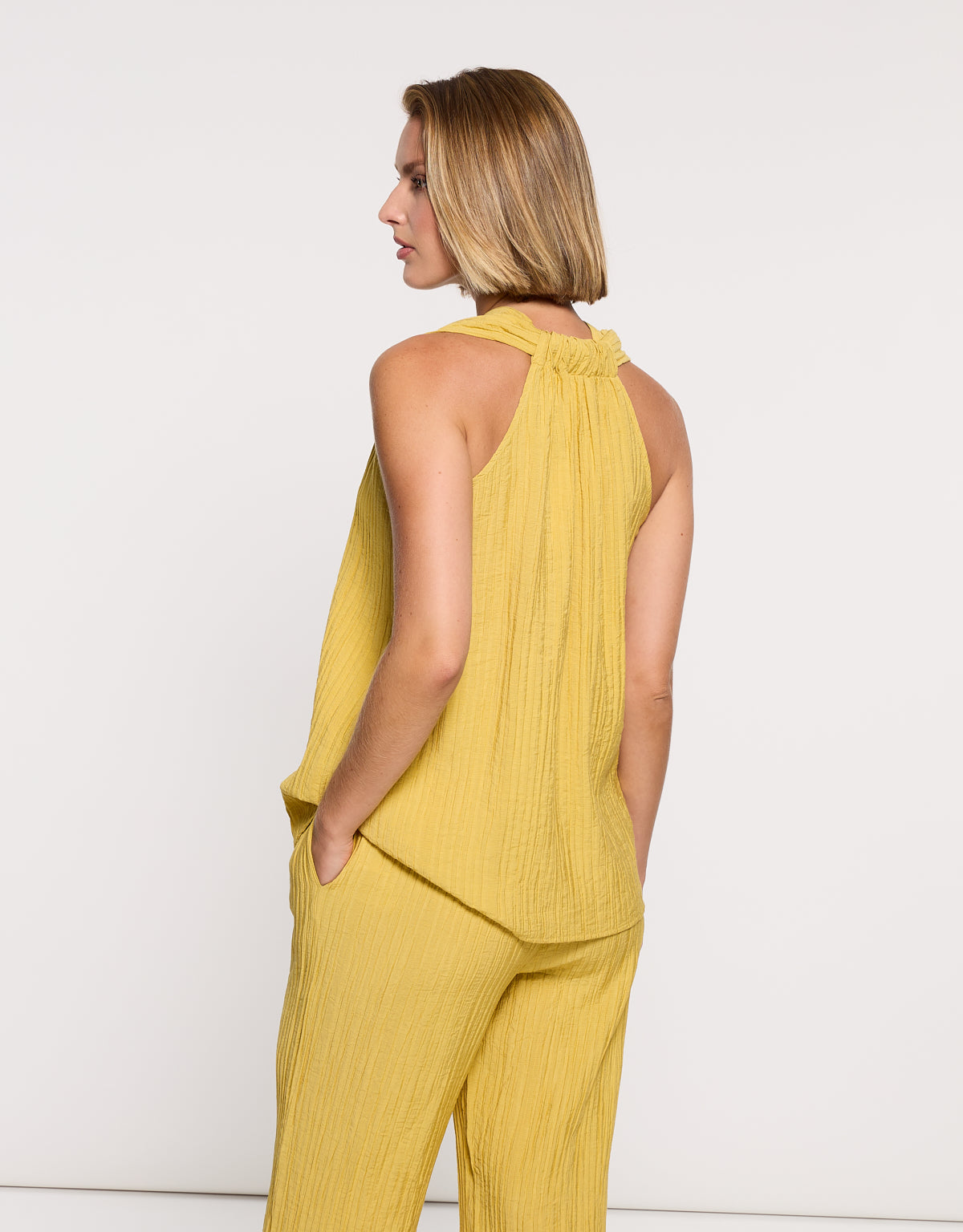 Blusa Tirantes Mostaza - Samira 4