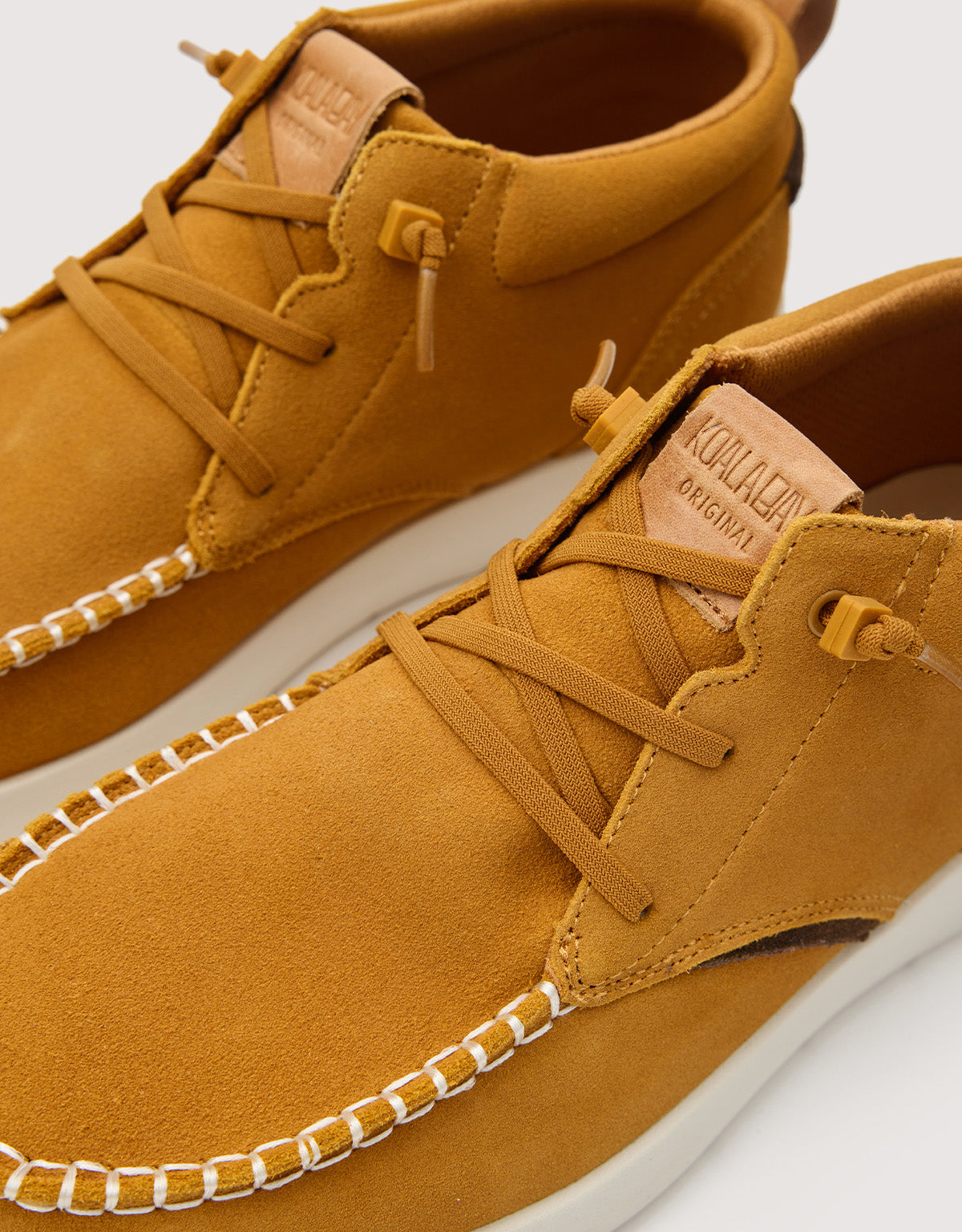 Stiefel aus Spaltleder in Camel - Timber