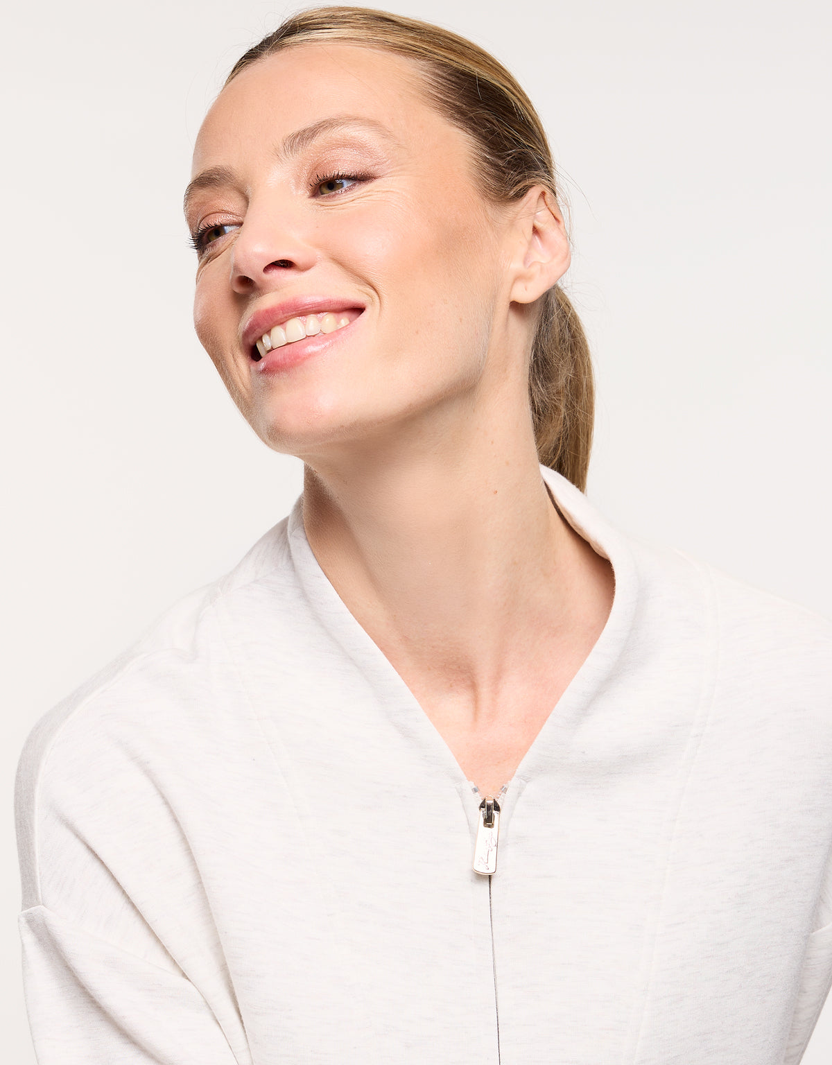 Sudadera Gris Claro - Arista 2