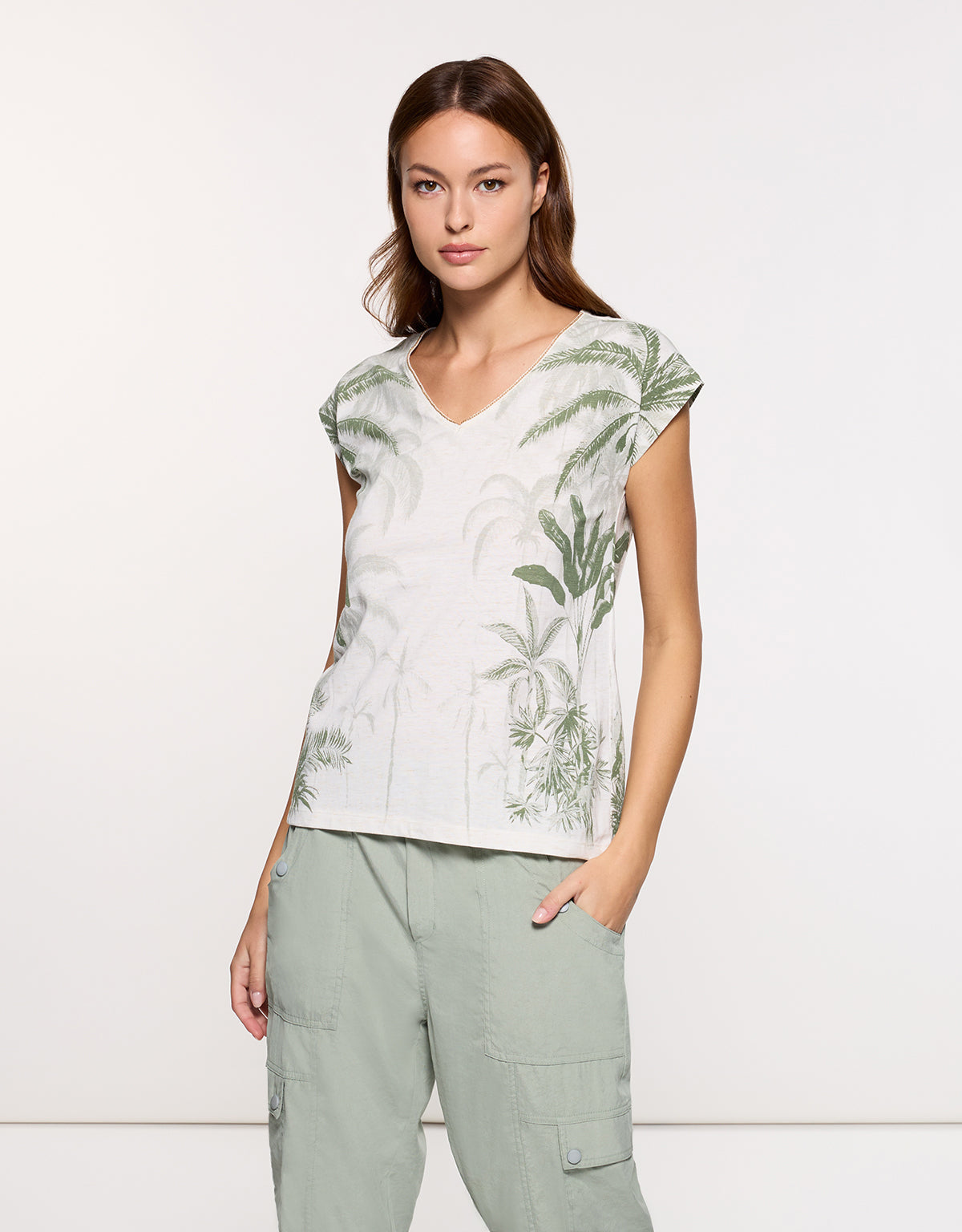 Camiseta Manga Corta Verde - Leaverna 1