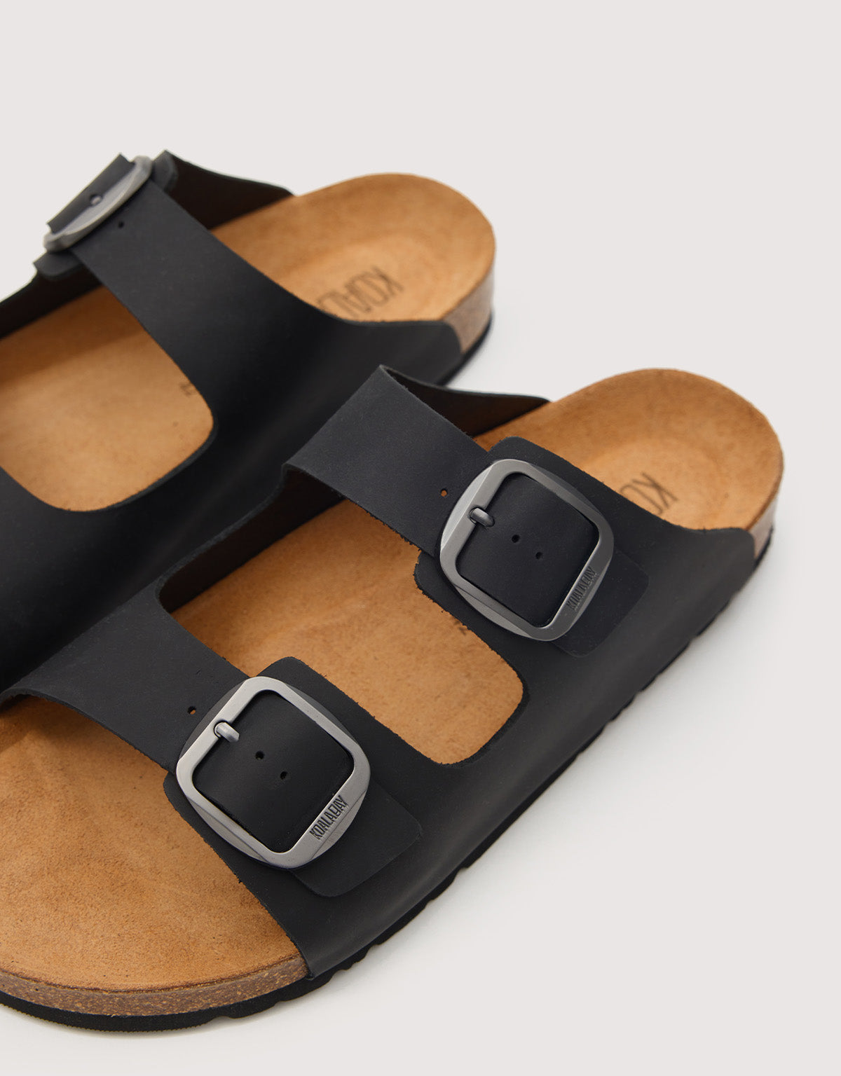 Sandalia Bio Negro- Majestic 3