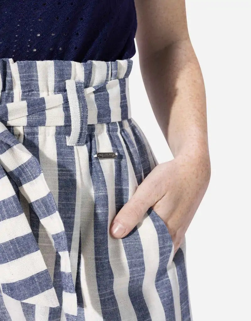 Short Bea Azul Marino by Koala Bay